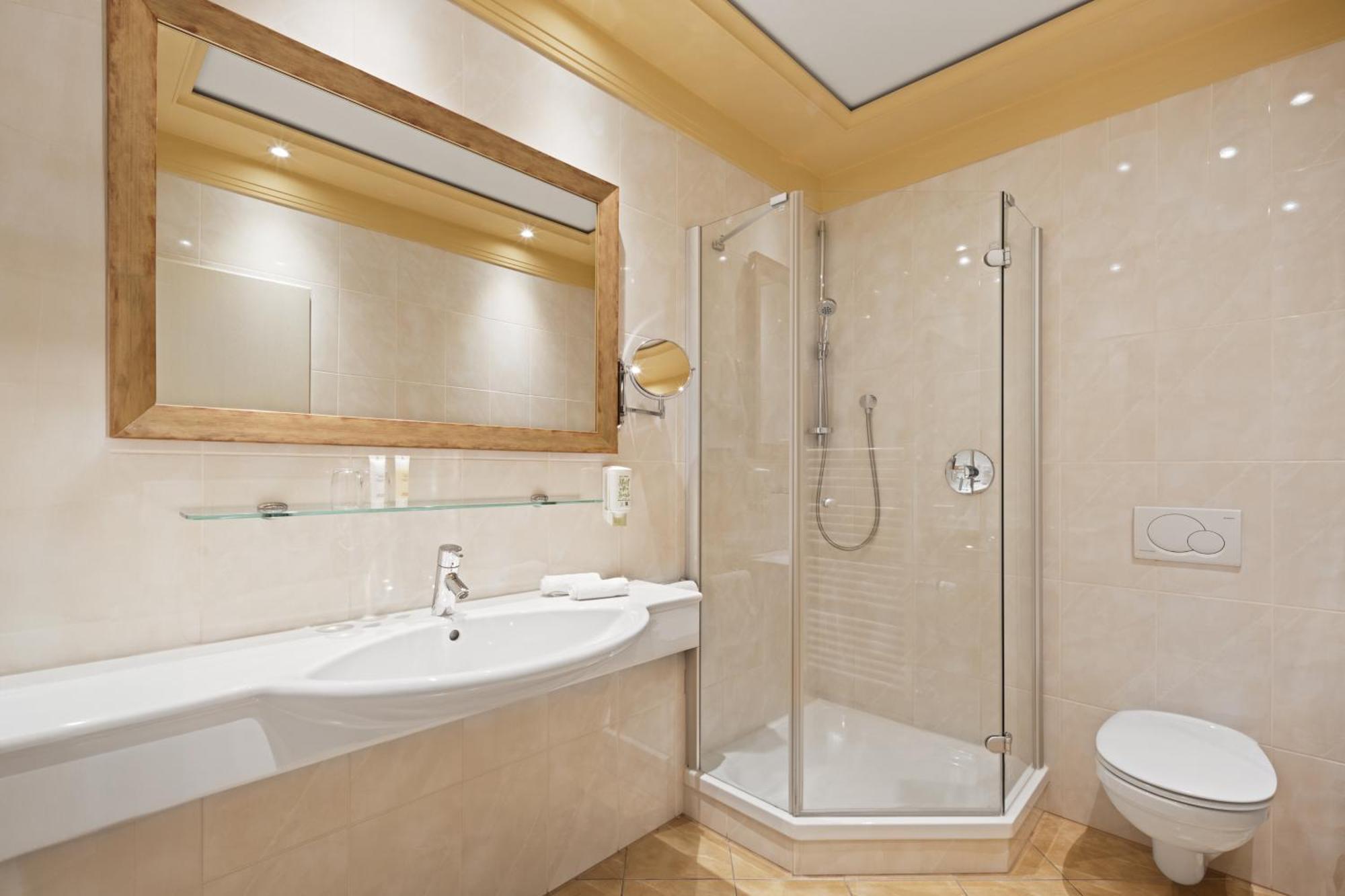 Hotel Dreifluessehof باساو المظهر الخارجي الصورة